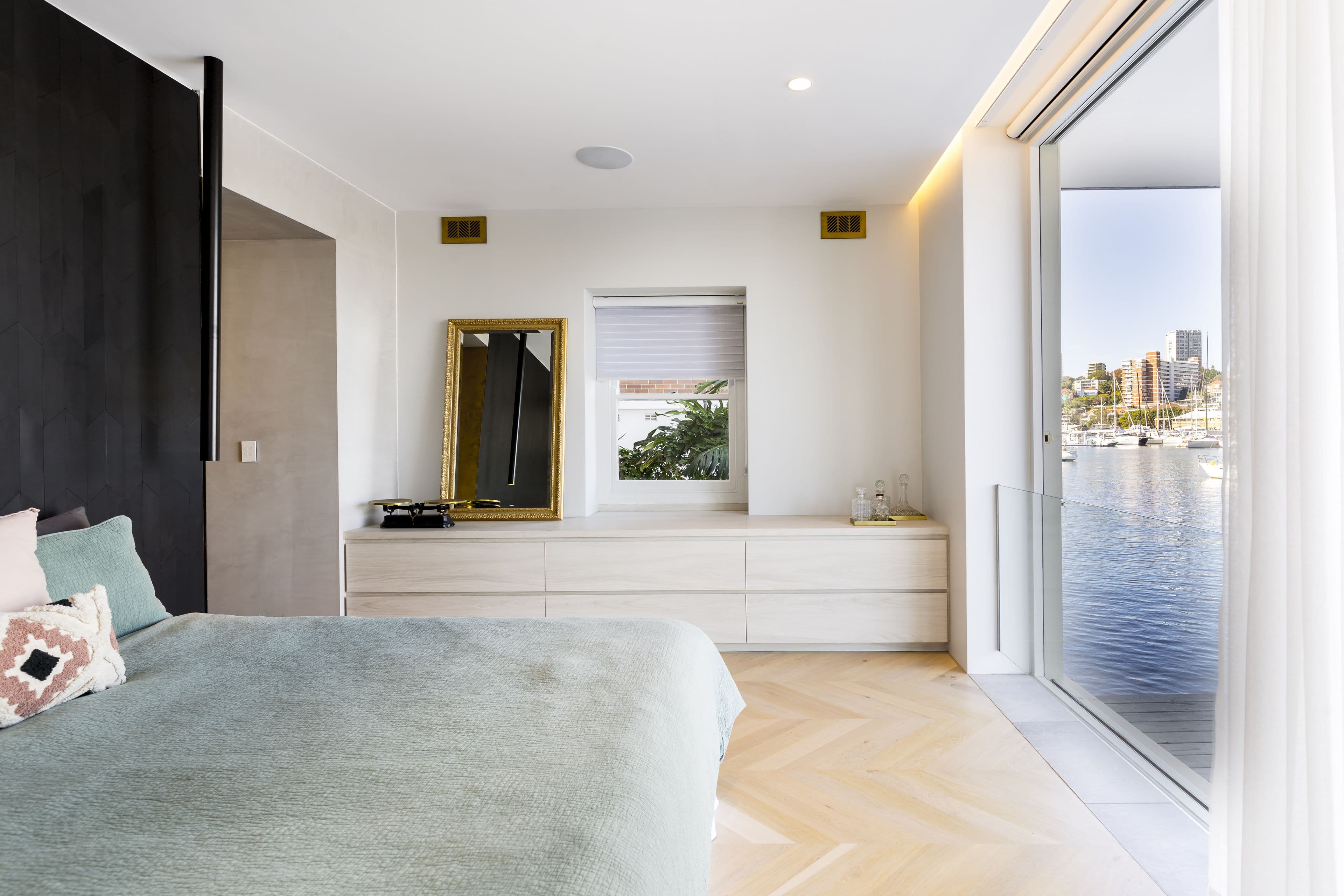 5 Elizabeth Bay Crescent, Elizabeth Bay NSW 2011, Elizabeth Bay - Thumbnail 8