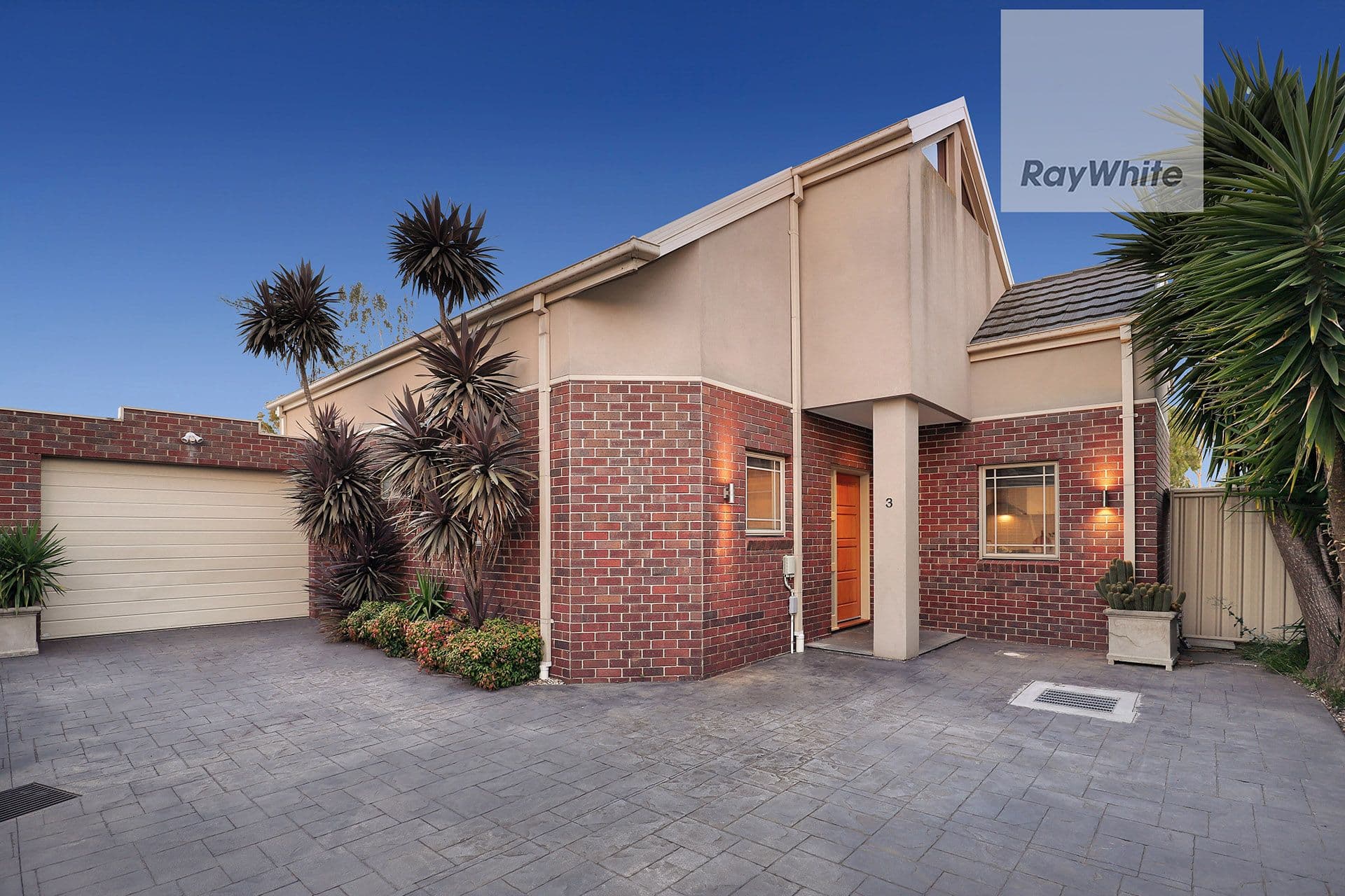 18 Broadmeadows Road, Tullamarine VIC 3043, Tullamarine - Image 1