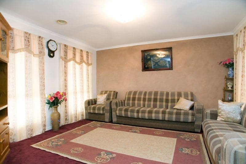9 Carroll Crescent, MILL PARK VIC 3082, Mill Park - Thumbnail 3