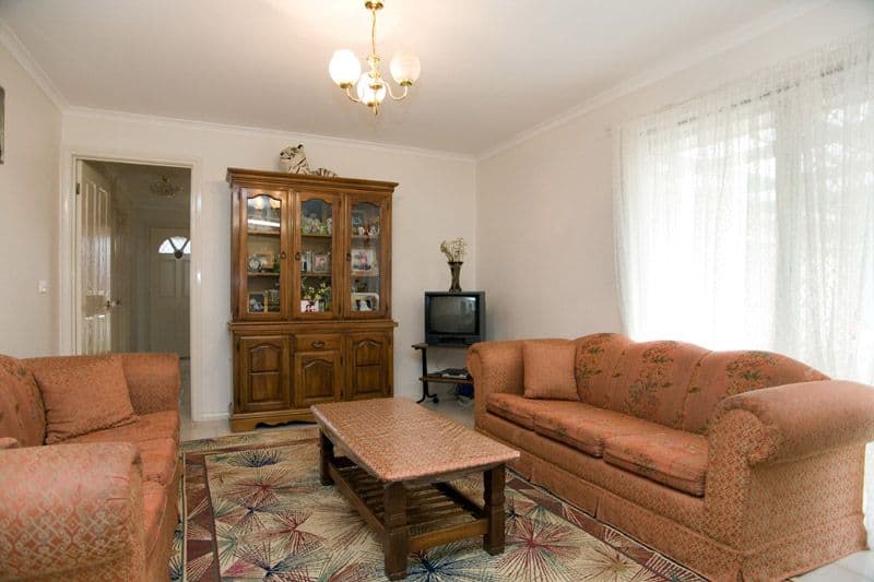 9 Carroll Crescent, MILL PARK VIC 3082, Mill Park - Thumbnail 4