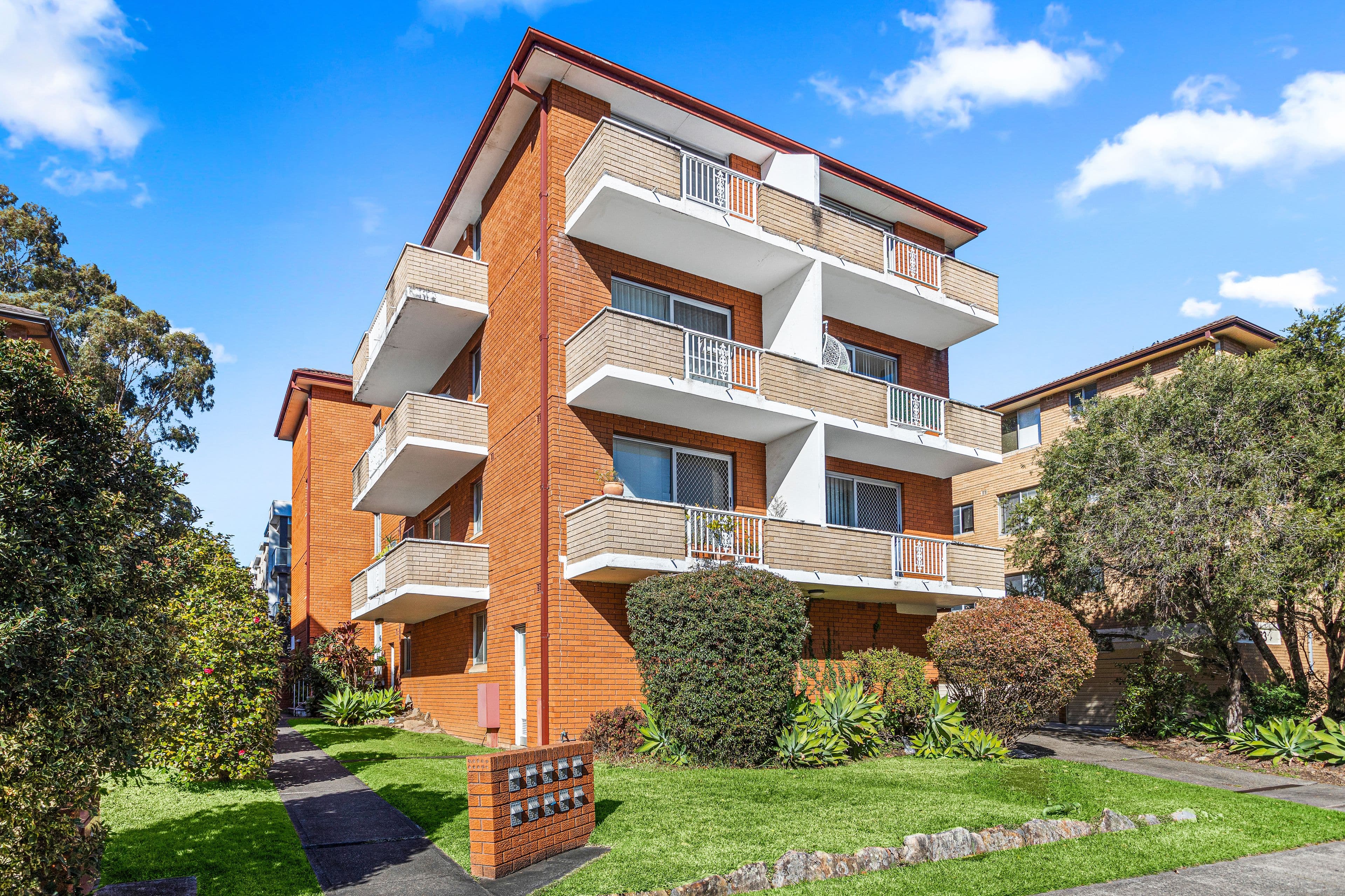 19a-19b Martin Place, Mortdale NSW 2223, Mortdale - Image 1