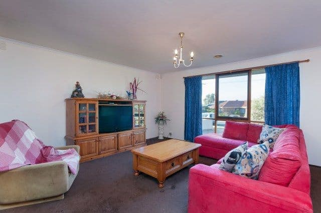 38 Langdon Crescent, CRAIGIEBURN VIC 3064, Craigieburn - Thumbnail 4