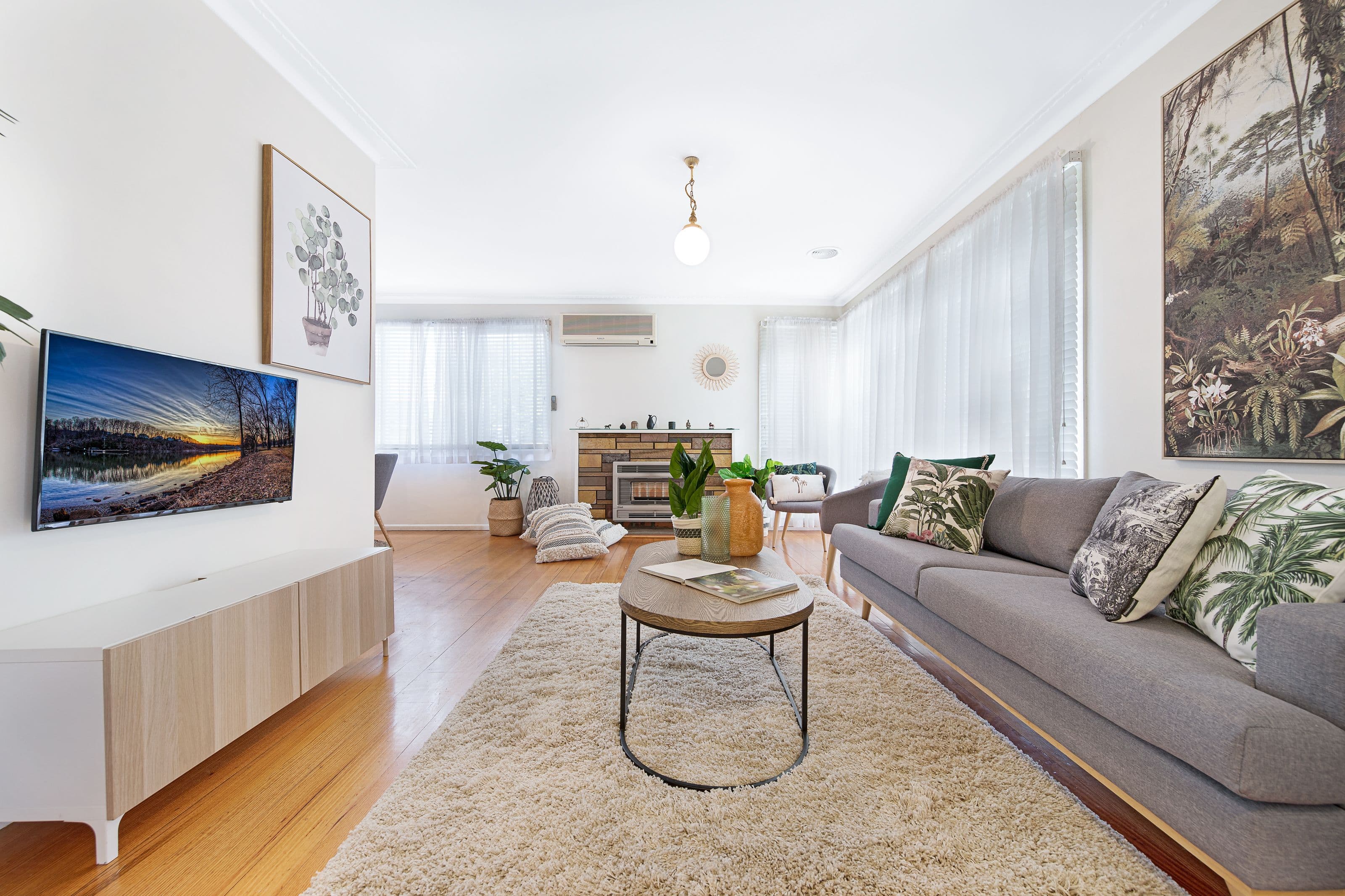 33 Ian Grove, Mount Waverley VIC 3149, Mount Waverley - Thumbnail 2