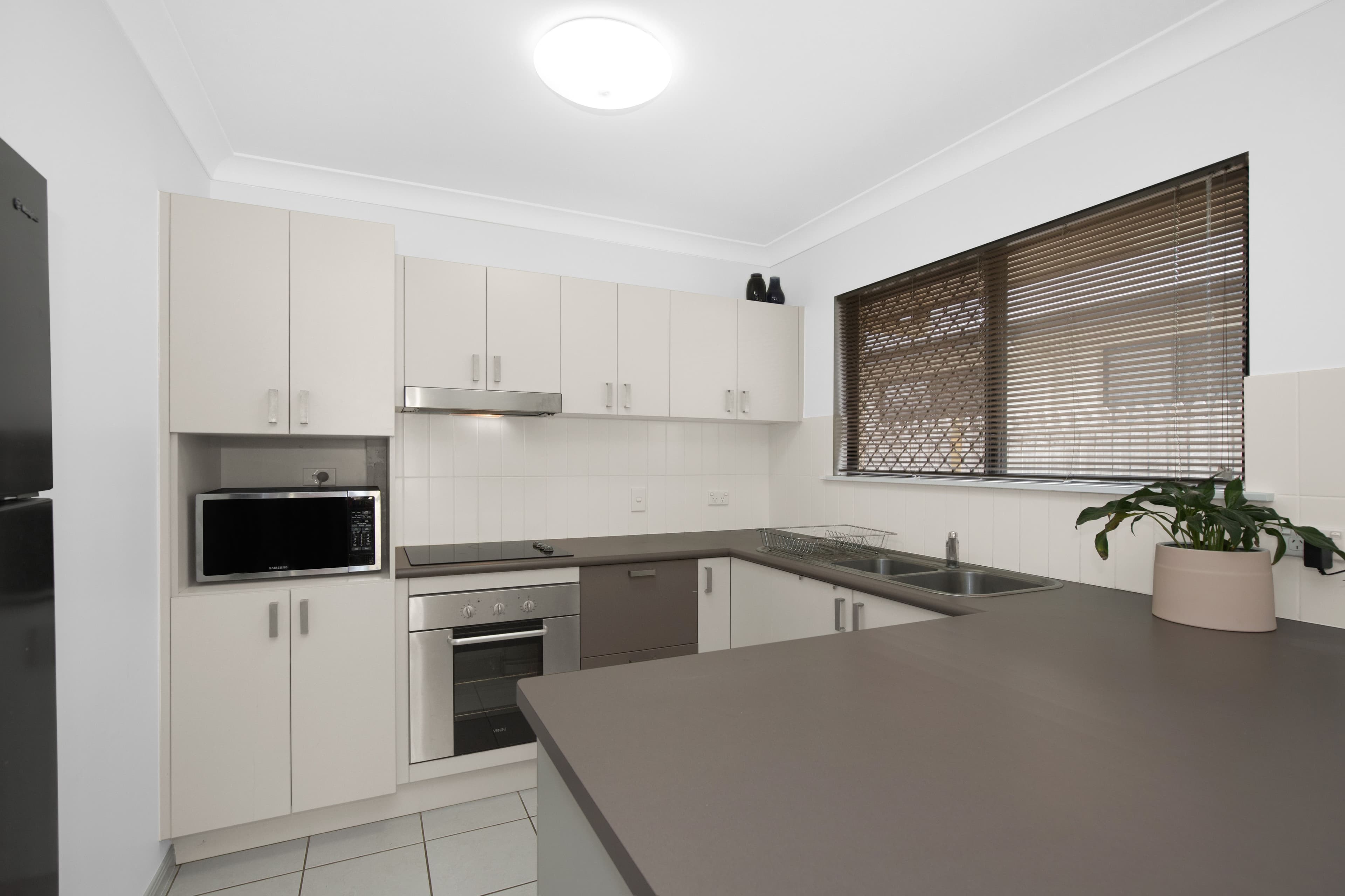 225 Freshwater Drive, Douglas QLD 4814, Douglas - Thumbnail 2