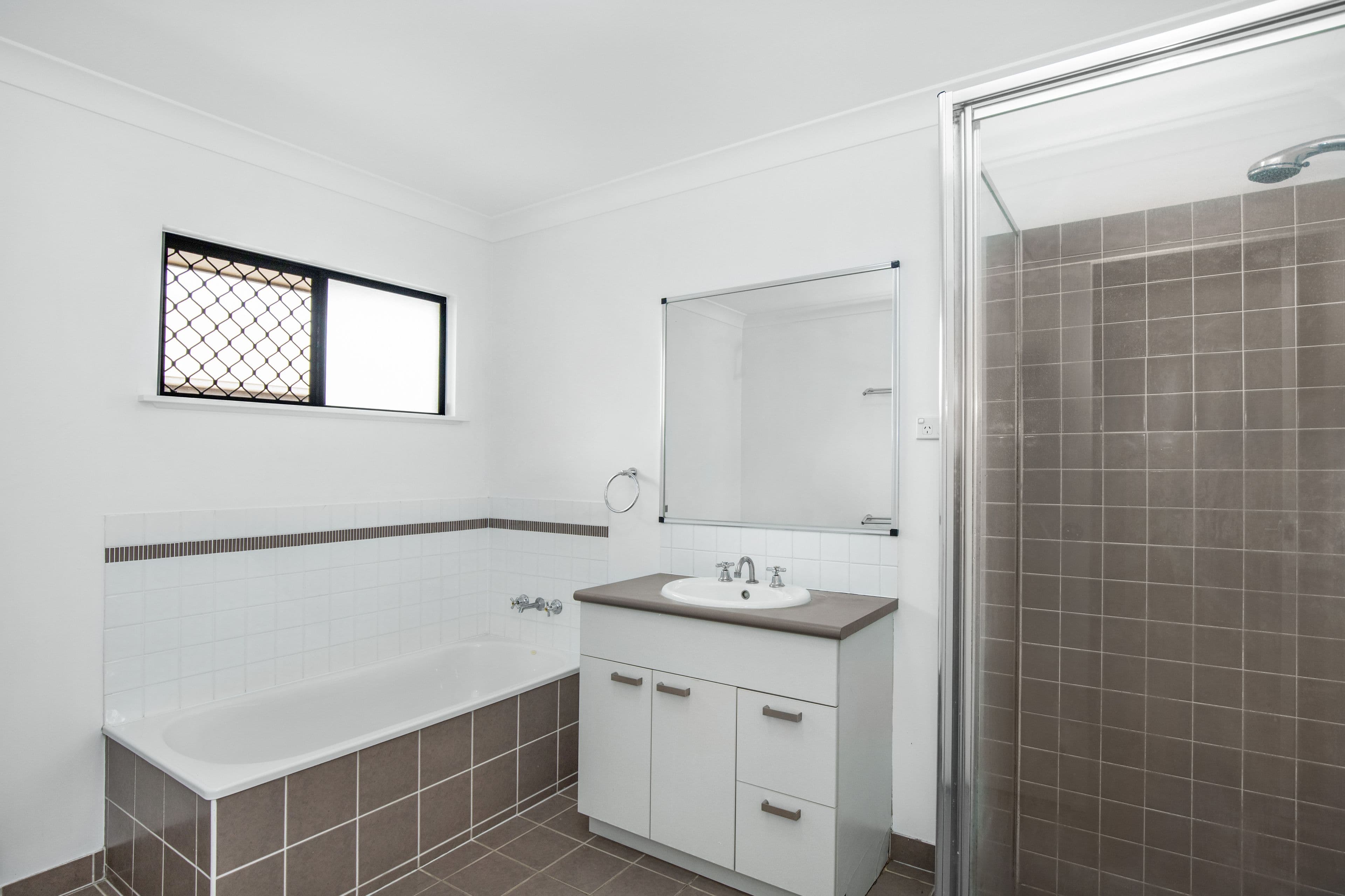 225 Freshwater Drive, Douglas QLD 4814, Douglas - Thumbnail 5