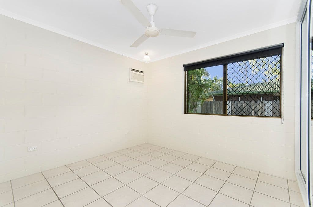16 Salisbury Crescent, Kirwan QLD 4817, Kirwan - Thumbnail 4