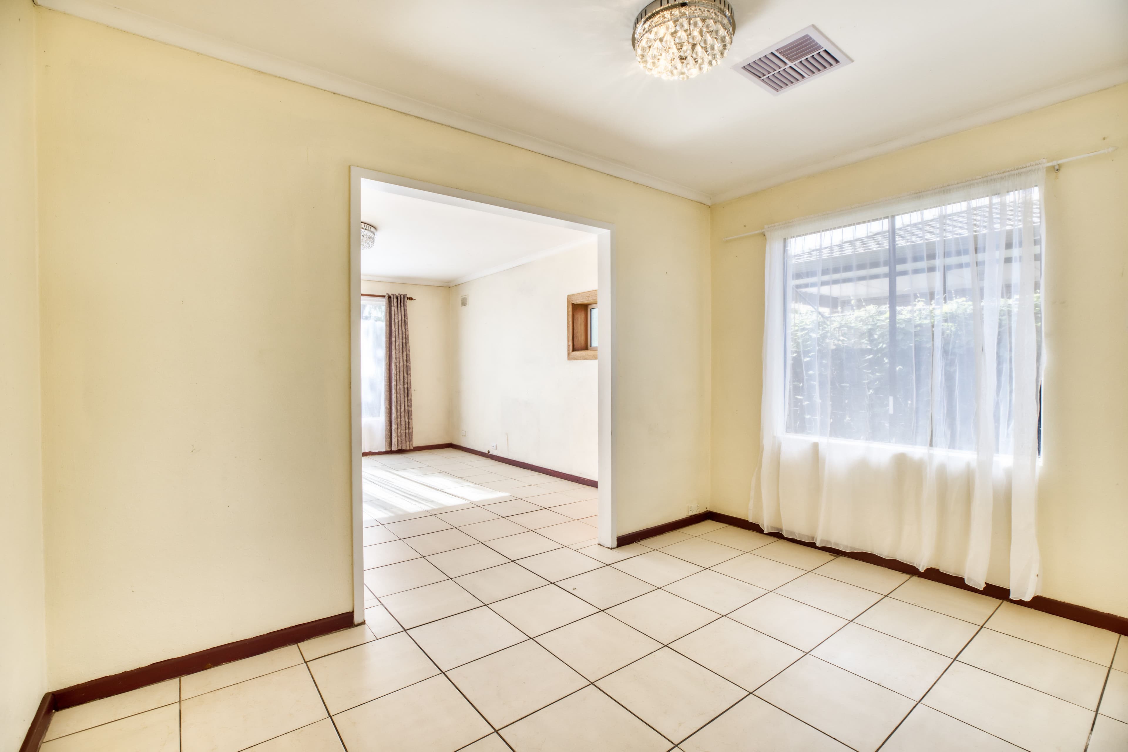 12 Hollins Street, Old Noarlunga SA 5168, Old Noarlunga - Thumbnail 6