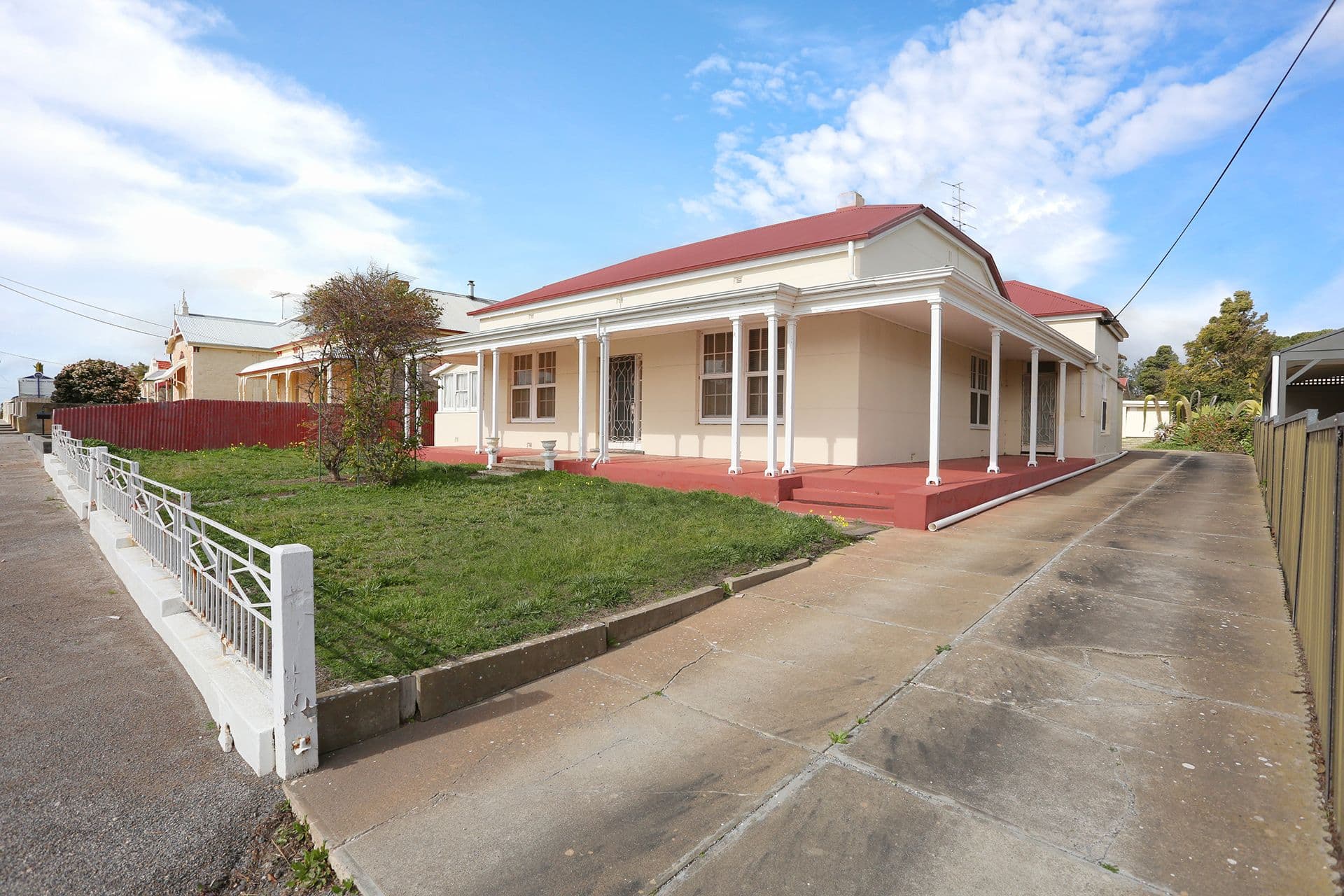 61 Warooka Road, Yorketown SA 5576, Yorketown - Thumbnail 2