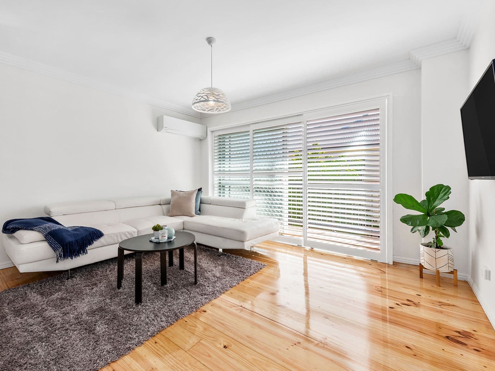 42 Rialto Street, Coorparoo QLD 4151, Coorparoo - Image 1