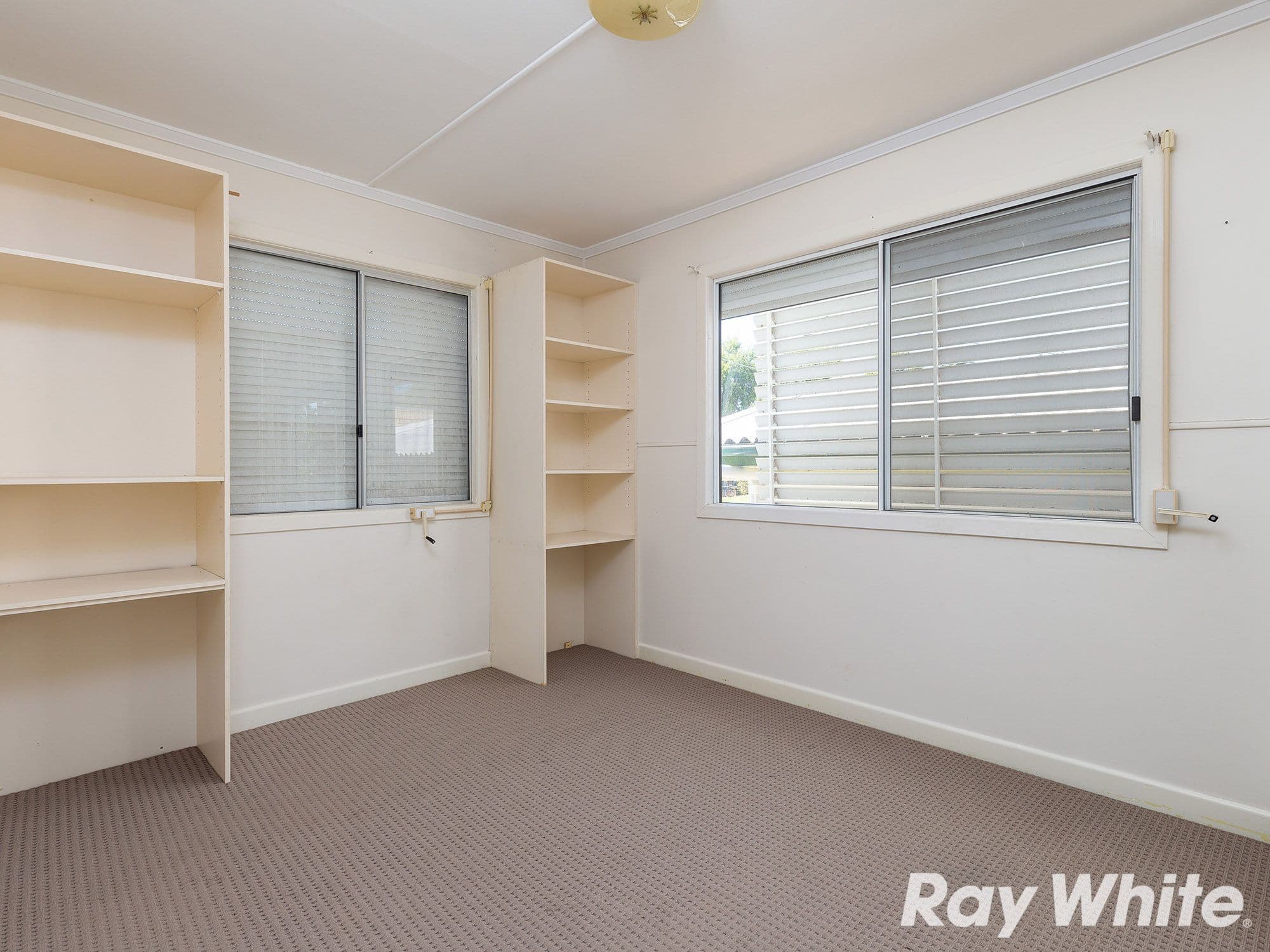 26 Lindale Street, Chermside West QLD 4032, Chermside West - Thumbnail 4