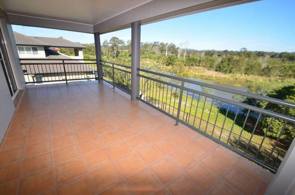 72 Golden Bear Drive, Arundel QLD 4214, Arundel - Thumbnail 2