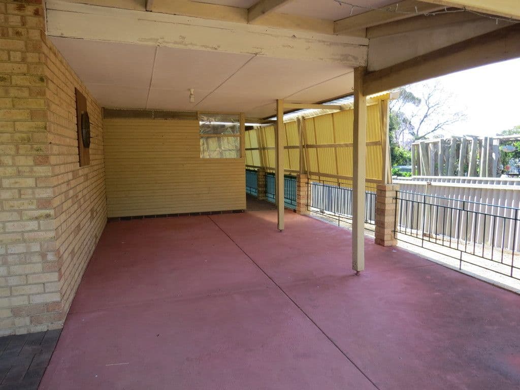 5 Raymond Road, Walliston WA 6076, Walliston - Thumbnail 3