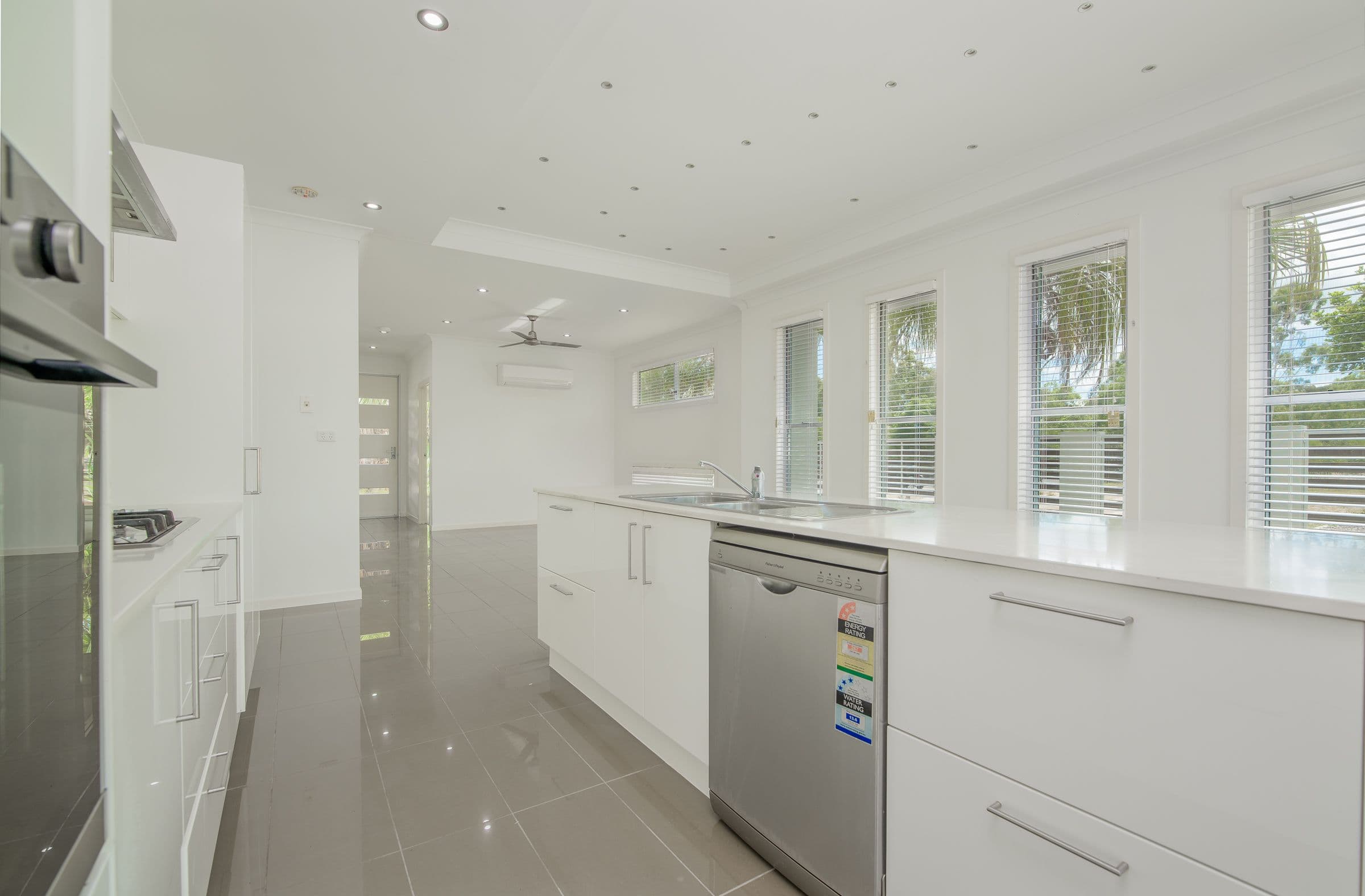 3 Sundowner Road, Clinton QLD 4680, Clinton - Thumbnail 5