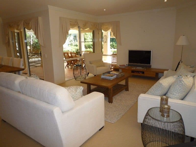 7 Adeliza Court, ARUNDEL QLD 4214, Arundel - Thumbnail 3