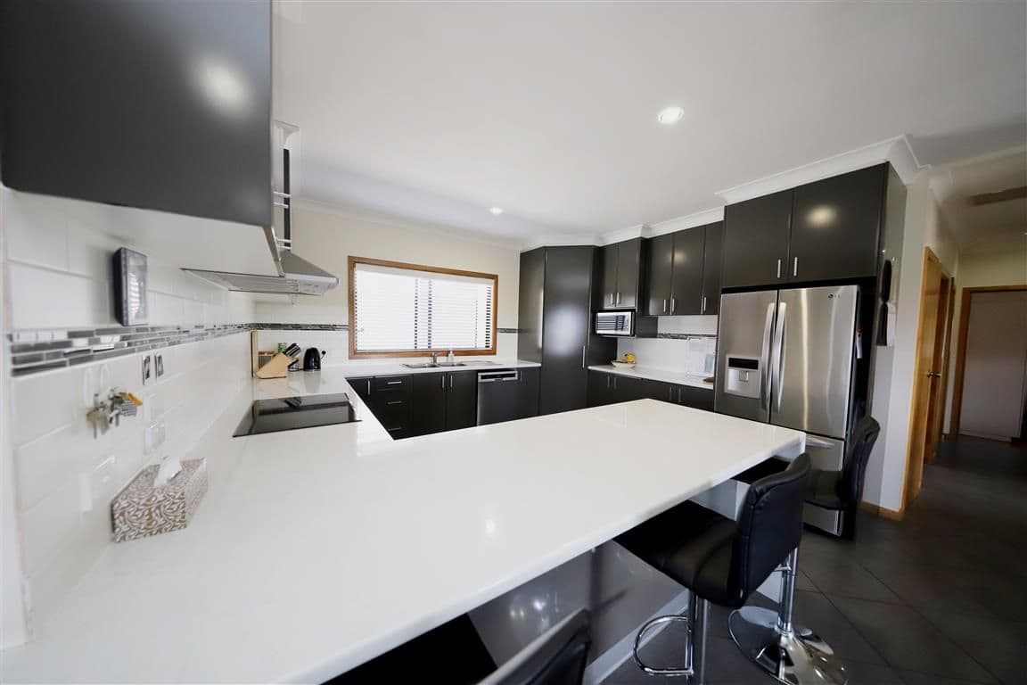 24 Clarke Street, Tumut NSW 2720, Tumut - Thumbnail 2