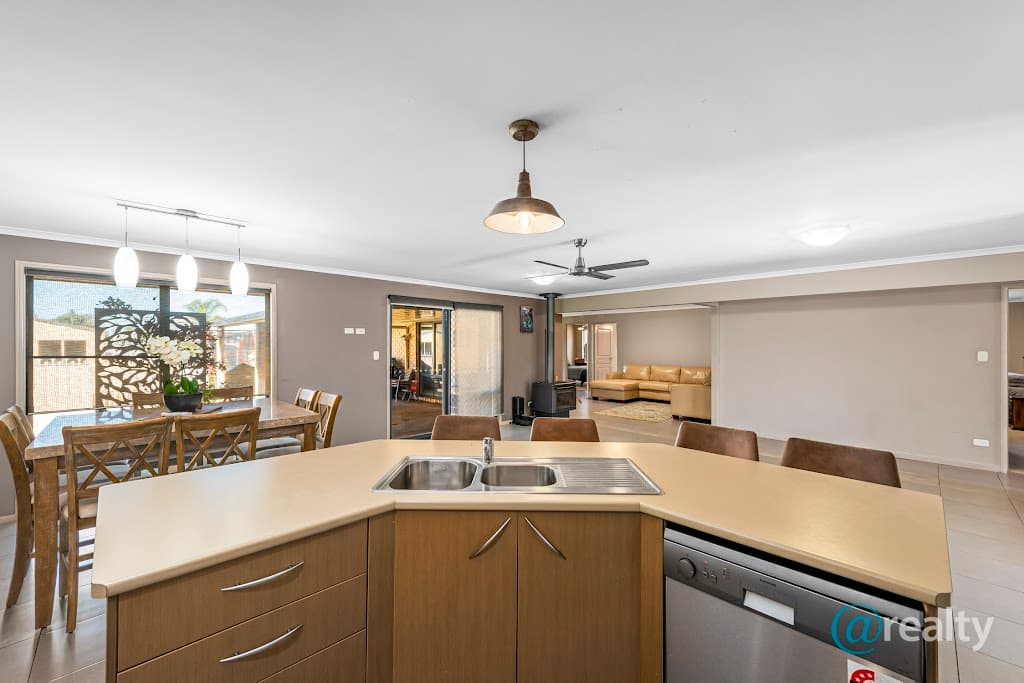 17 Woodhurst Court, Pittsworth, QLD, 4356, Pittsworth - Thumbnail 4