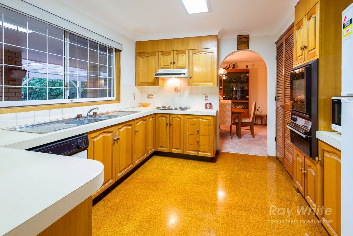 3 Fitzalan Street, Eight Mile Plains QLD 4113, Eight Mile Plains - Thumbnail 3