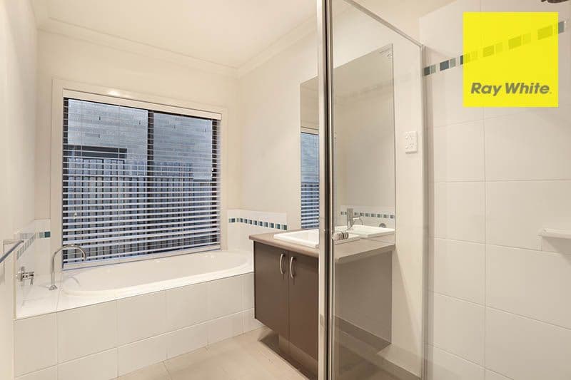 5 Fifth Avenue, Point Cook VIC 3030, Point Cook - Thumbnail 8