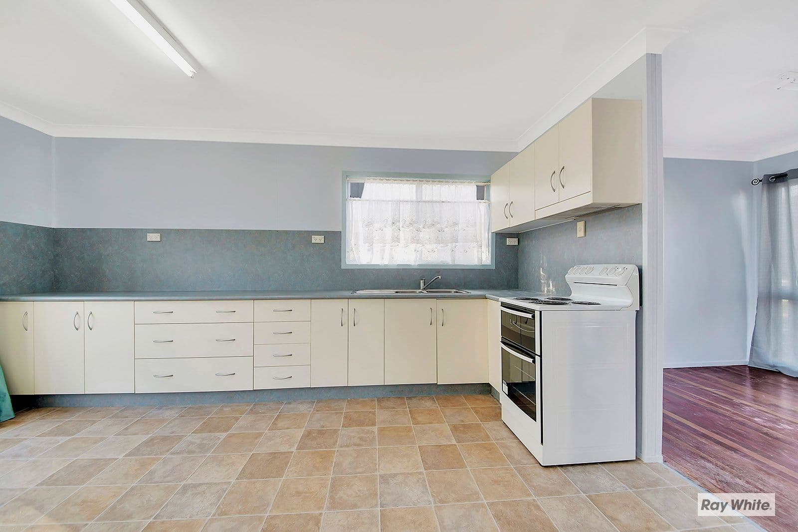 22a Todd Avenue, Yeppoon QLD 4703, Yeppoon - Thumbnail 3