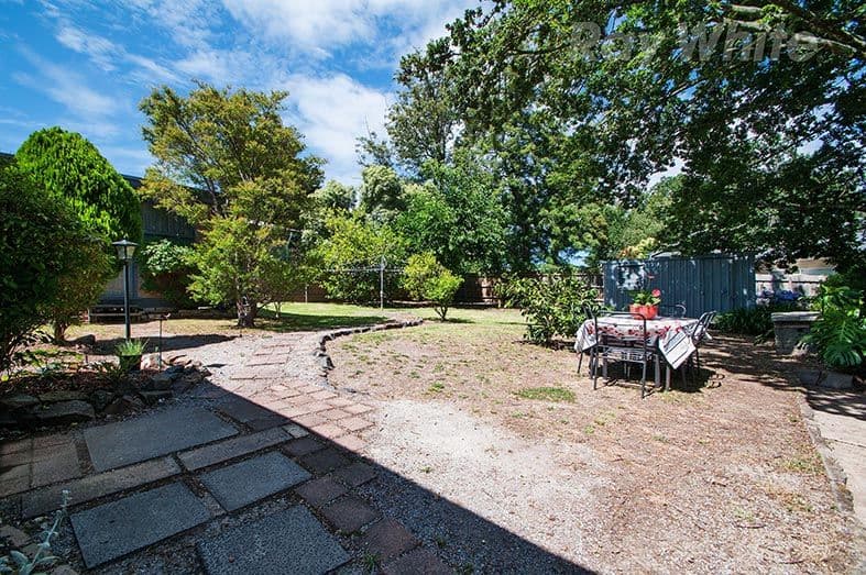 2 HARTLEY Road, Croydon VIC 3136, Croydon - Thumbnail 8