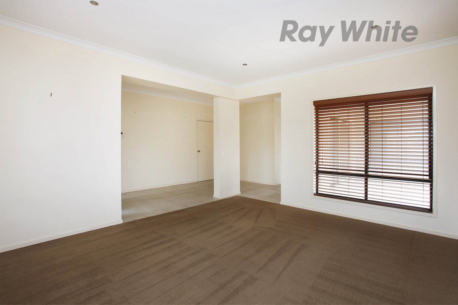35 Tamar Avenue, POINT COOK VIC 3030, Point Cook - Thumbnail 3