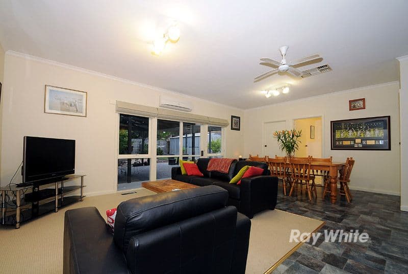34 Price Avenue, MOUNT WAVERLEY VIC 3149, Mount Waverley - Thumbnail 4