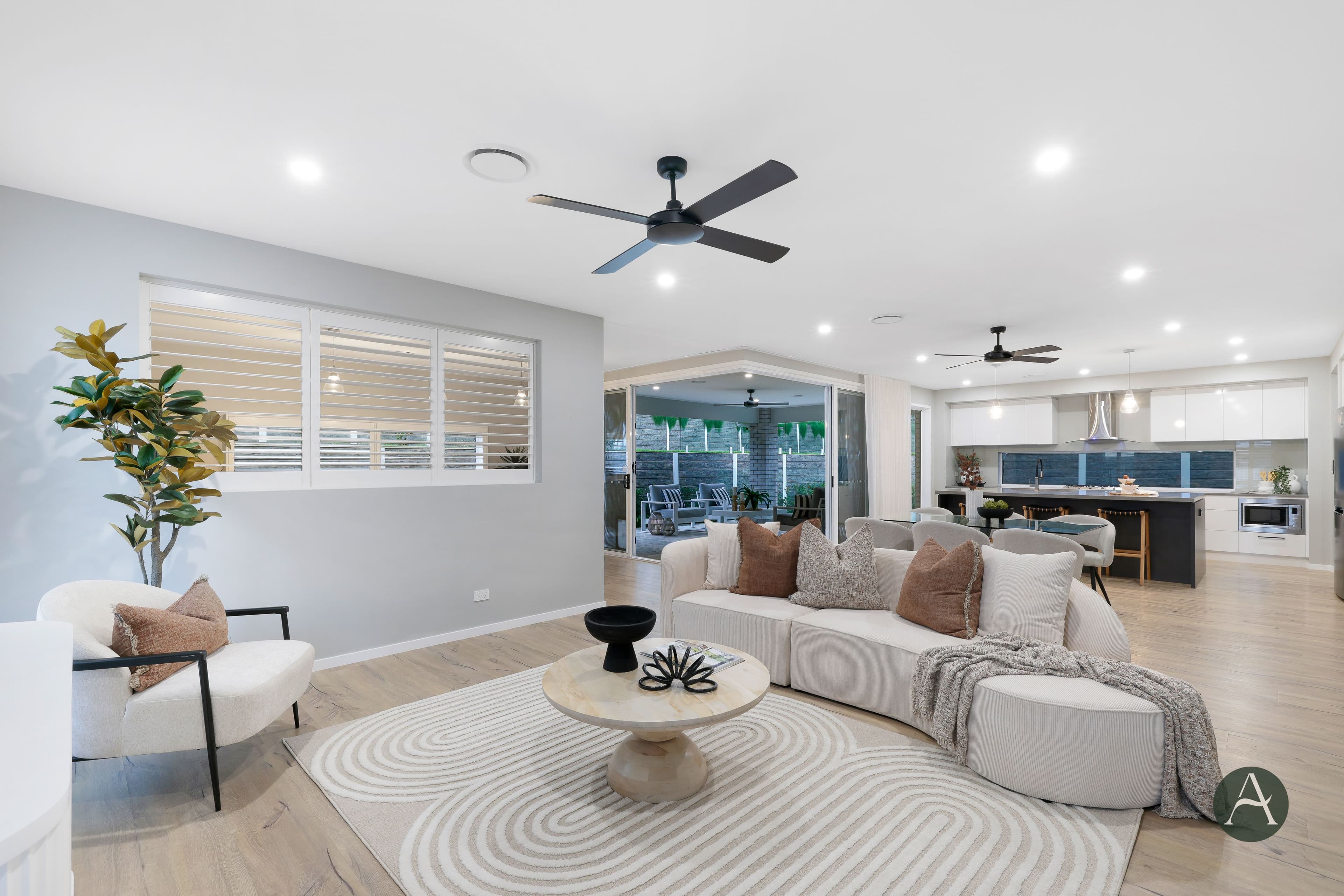 24 Greenvale Crescent, Maudsland QLD 4210, Maudsland - Image 1