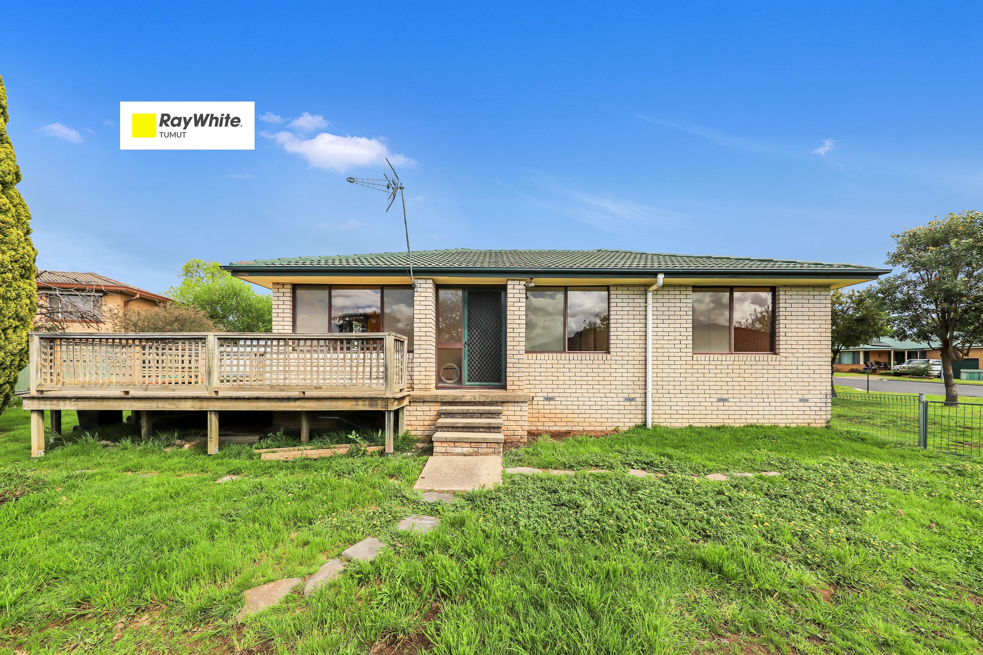 7 Carramar Crescent, Tumut NSW 2720, Tumut - Image 1