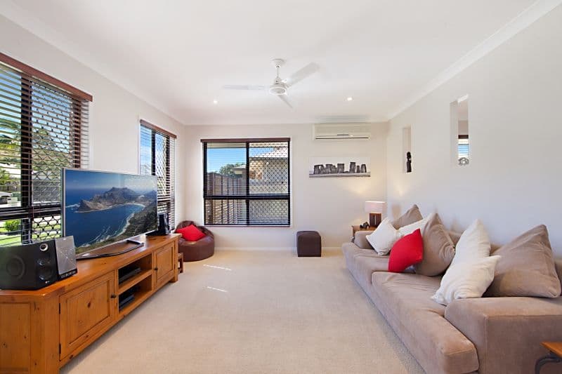 10 Sarina Court, Mount Louisa QLD 4814, Mount Louisa - Thumbnail 3