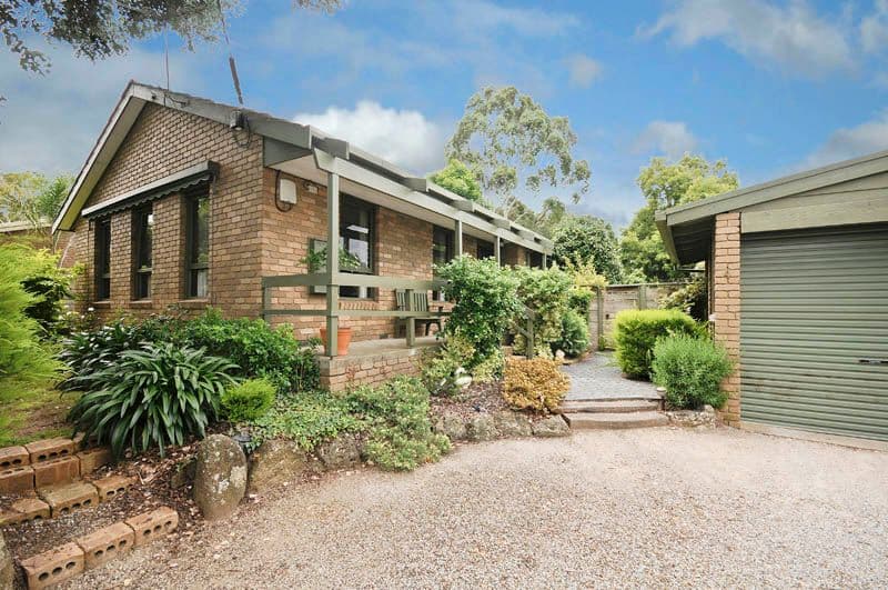 4 Woodpecker Pass, CHIRNSIDE PARK VIC 3116, Chirnside Park - Thumbnail 2