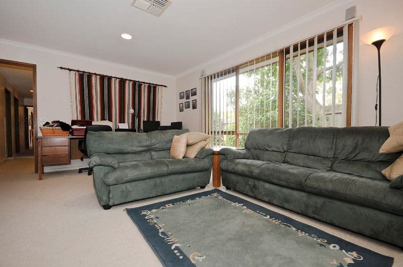 4 Woodpecker Pass, CHIRNSIDE PARK VIC 3116, Chirnside Park - Thumbnail 5