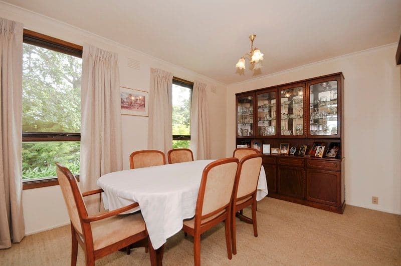 4 Woodpecker Pass, CHIRNSIDE PARK VIC 3116, Chirnside Park - Thumbnail 6