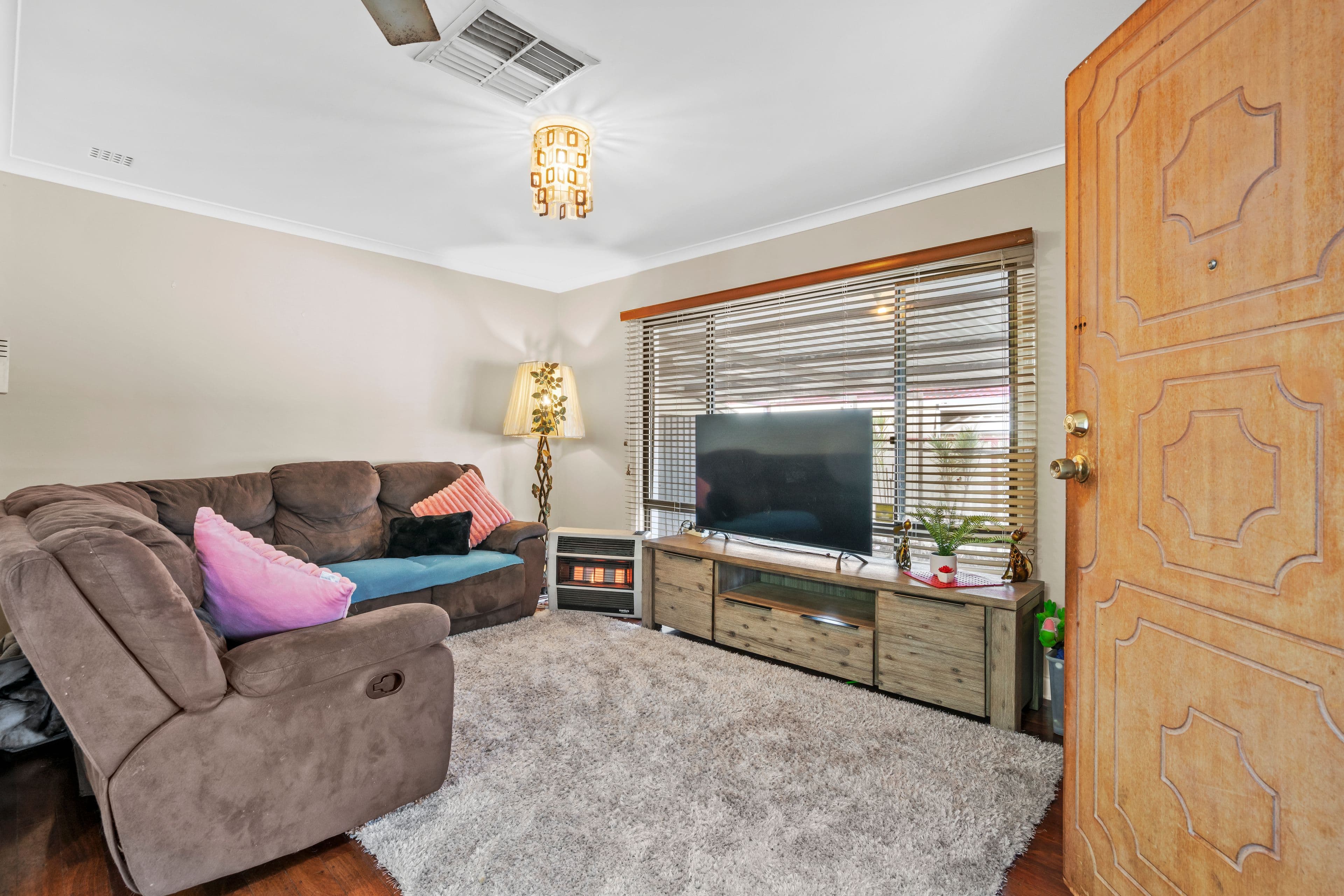 16 Foxwood Way, Langford WA 6147, Langford - Thumbnail 3