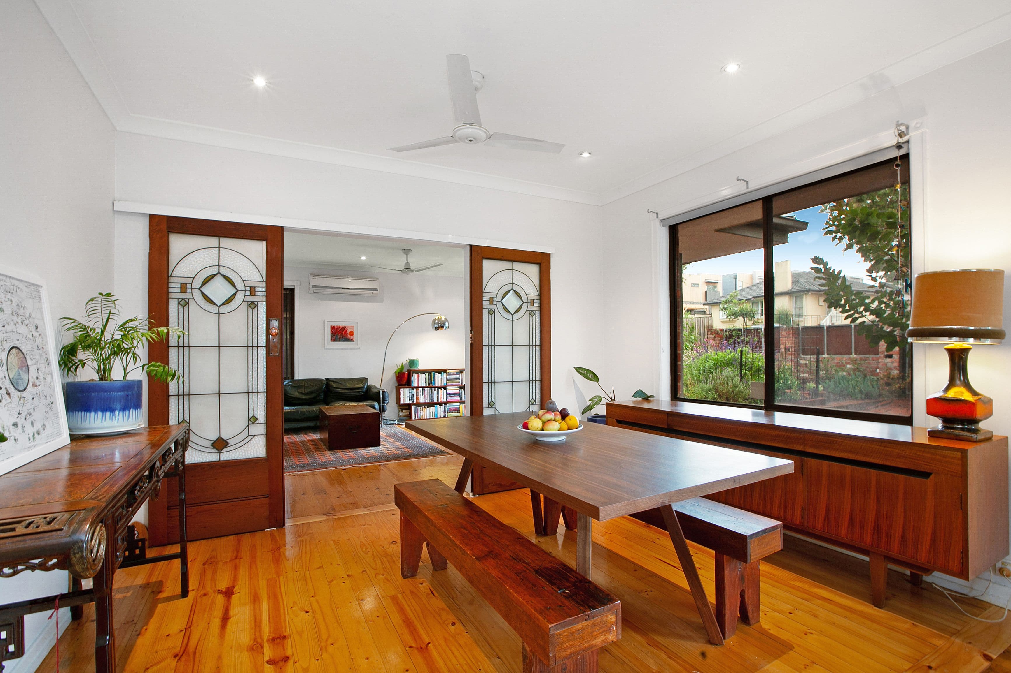 8 Loddon Avenue, Reservoir VIC 3073, Reservoir - Thumbnail 2