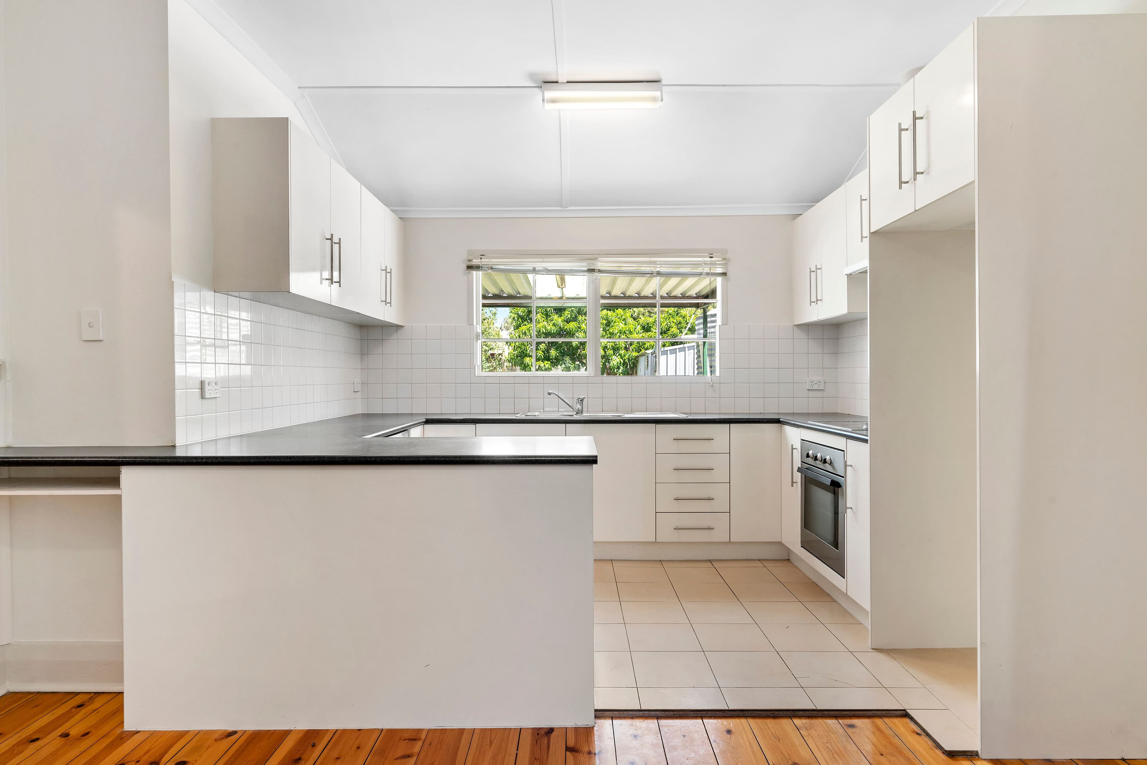 12 Queen Street, Pennington SA 5013, Pennington - Thumbnail 4