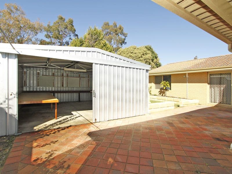 3 Symes Close, SEVILLE GROVE WA 6112, Seville Grove - Thumbnail 4