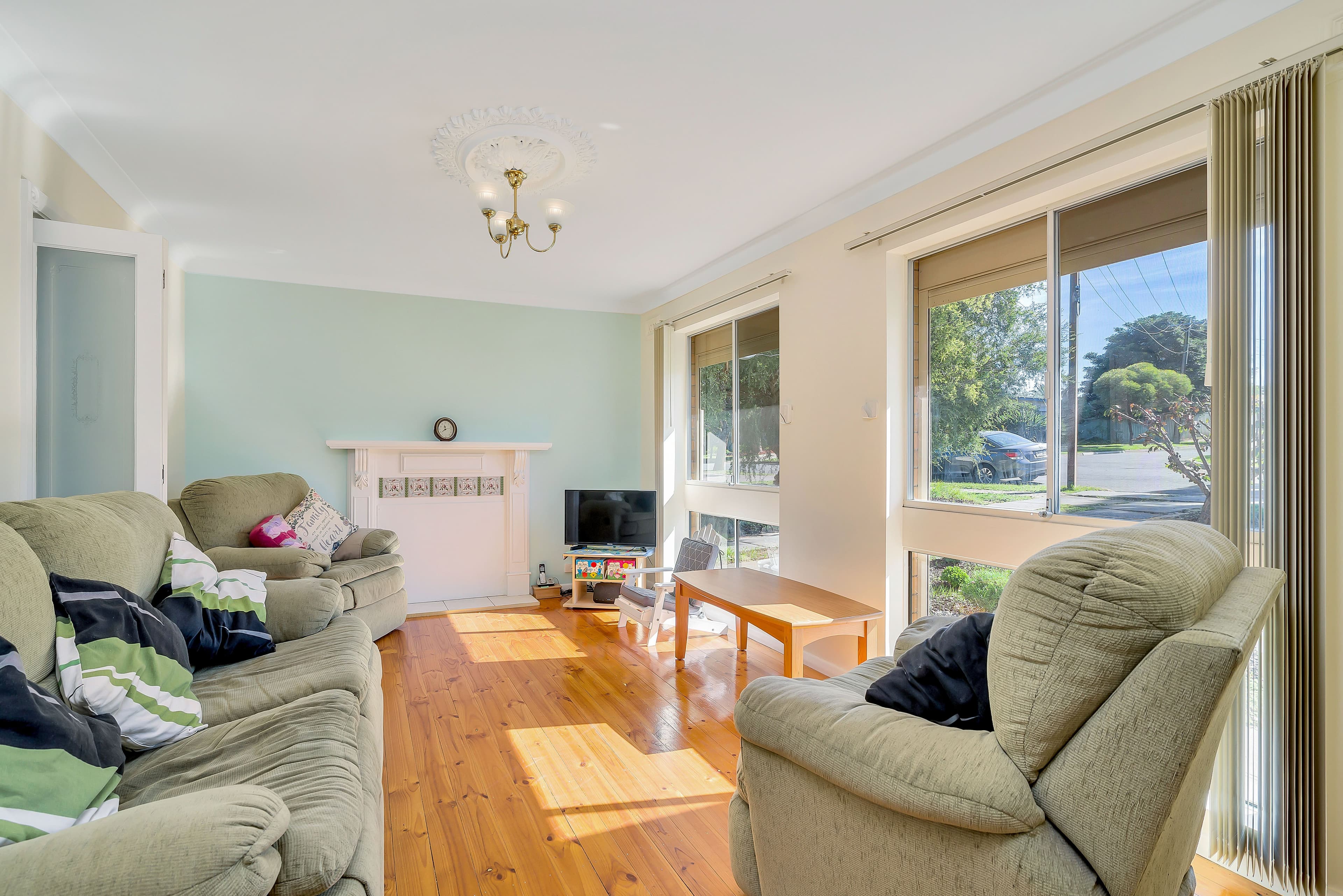 33 Clifford Way, Valley View SA 5093, Valley View - Thumbnail 4