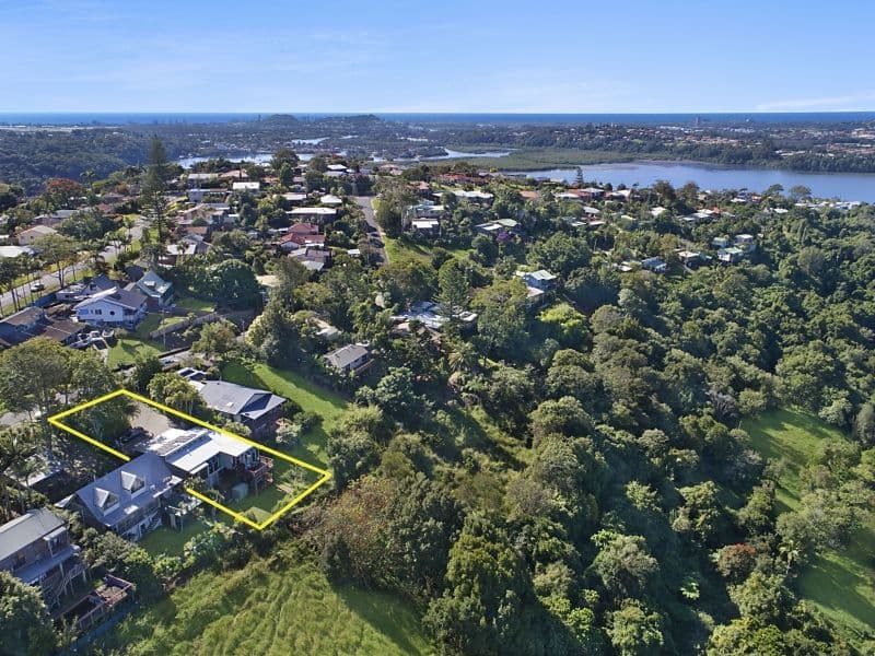 11 Broadwater Esplanade, Bilambil Heights - Thumbnail 2