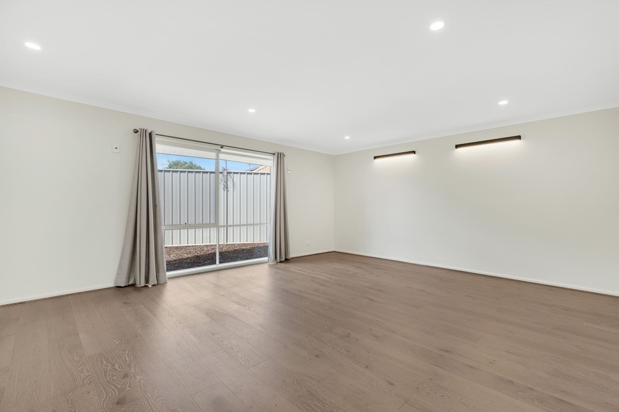 8 Brooke Court, Hoppers Crossing VIC 3029, Hoppers Crossing - Thumbnail 3