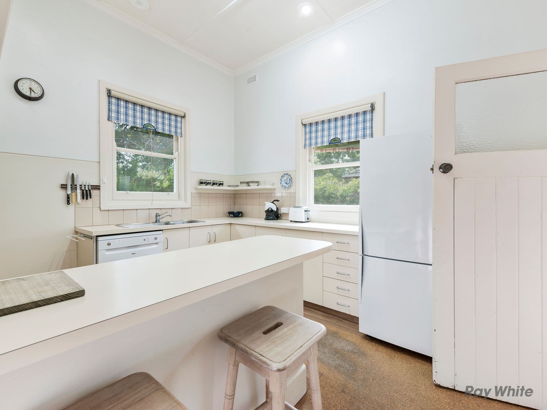 13 Benson Street, Benalla VIC 3672, Benalla - Thumbnail 8