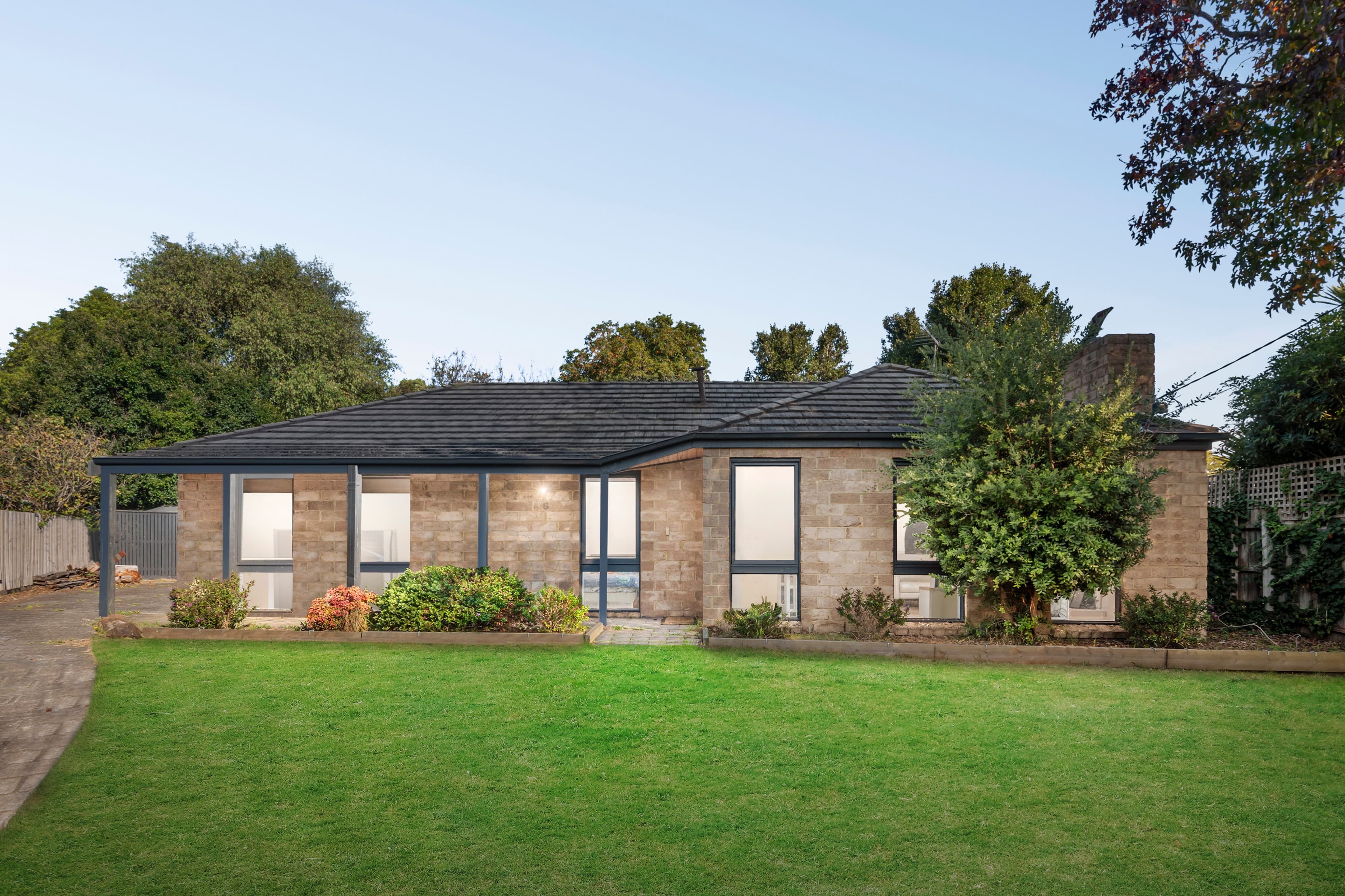 6 Jason Place, Frankston VIC 3199, Frankston - Image 1
