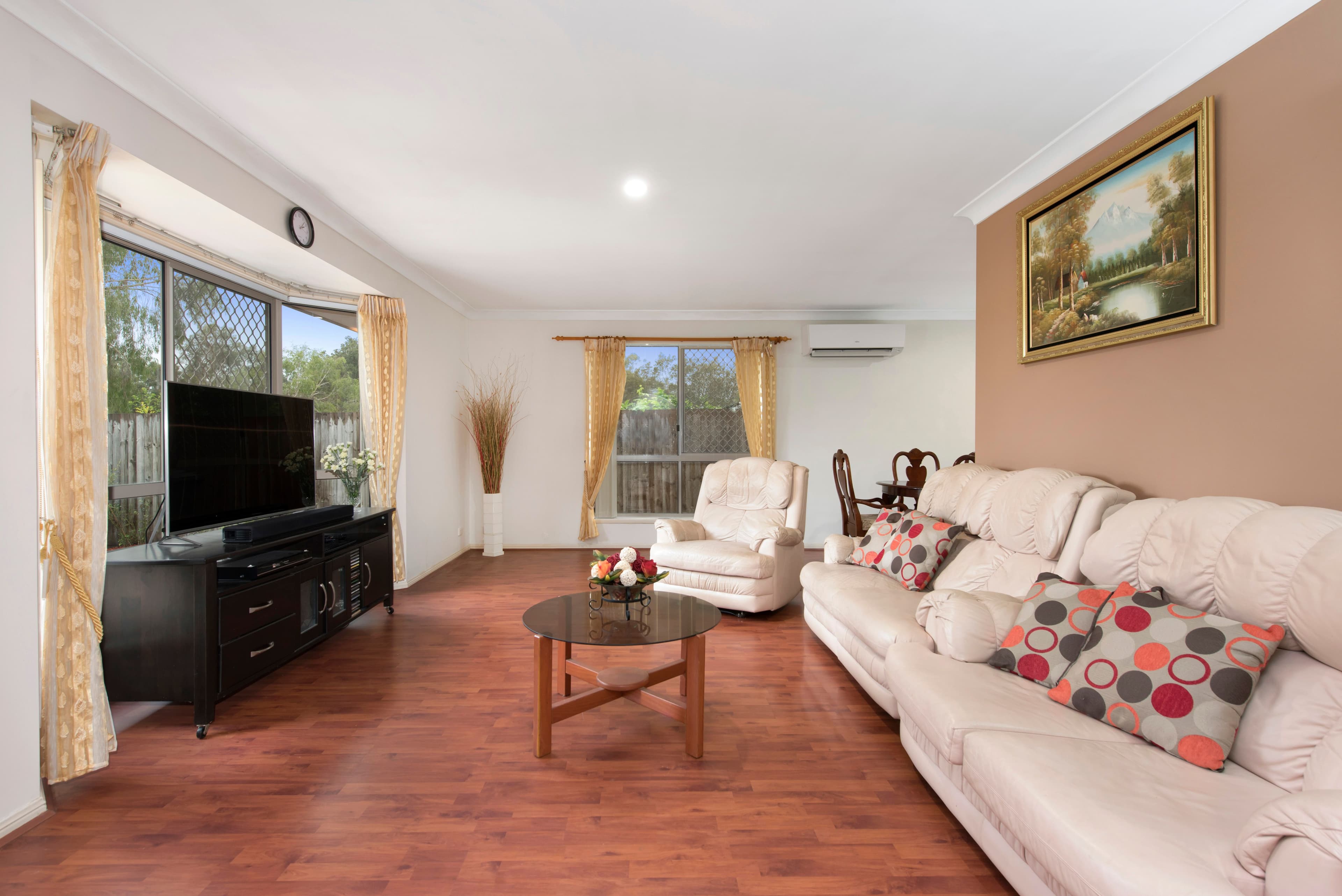 37 Athlone Street, Tingalpa QLD 4173, Tingalpa - Thumbnail 2
