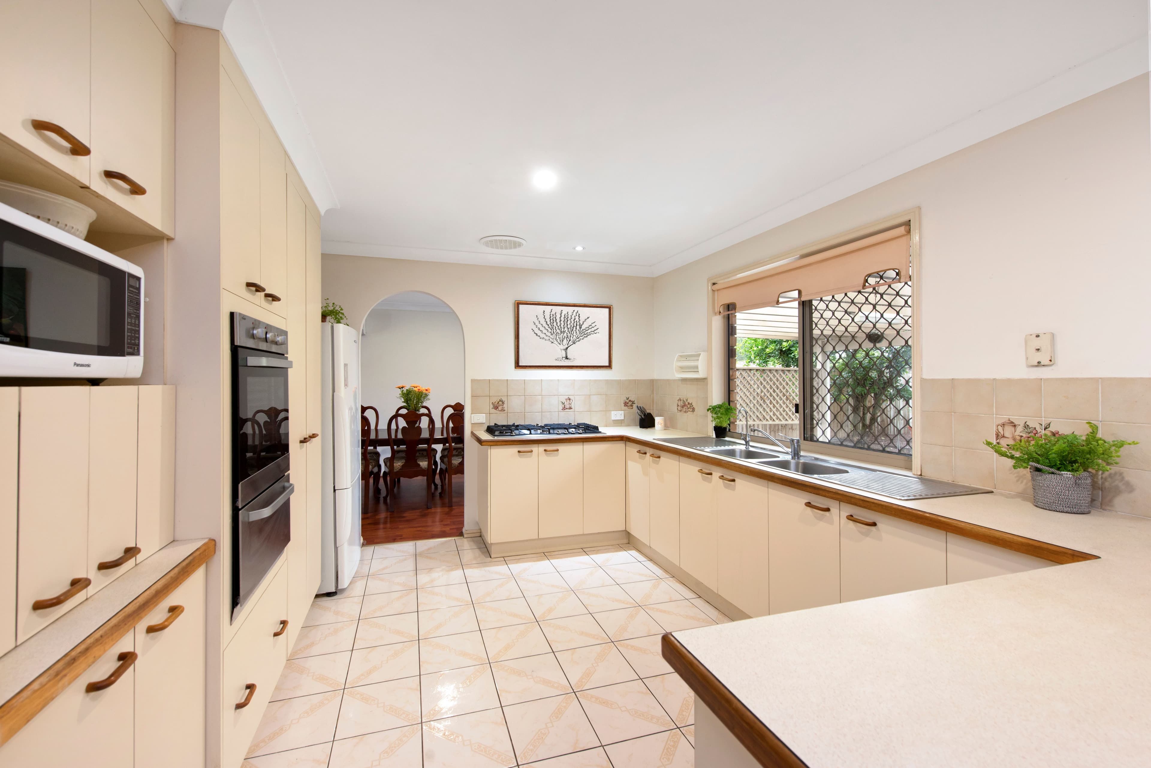 37 Athlone Street, Tingalpa QLD 4173, Tingalpa - Thumbnail 4