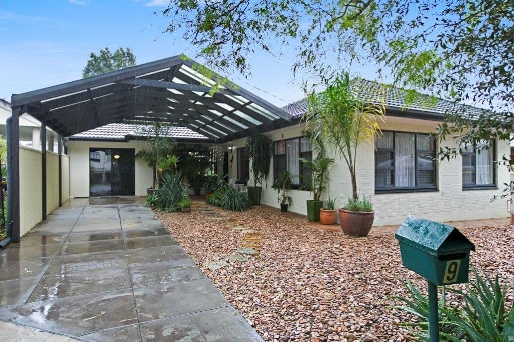 9 Connolly Court, ROSTREVOR SA 5073, Rostrevor - Image 1