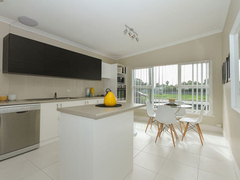 59 Crandon Street, GOSNELLS WA 6110, Gosnells - Thumbnail 2