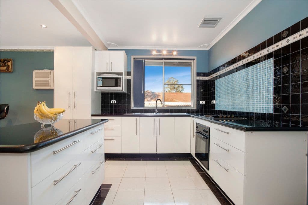 48 Quarry Road, Bossley Park - Thumbnail 6