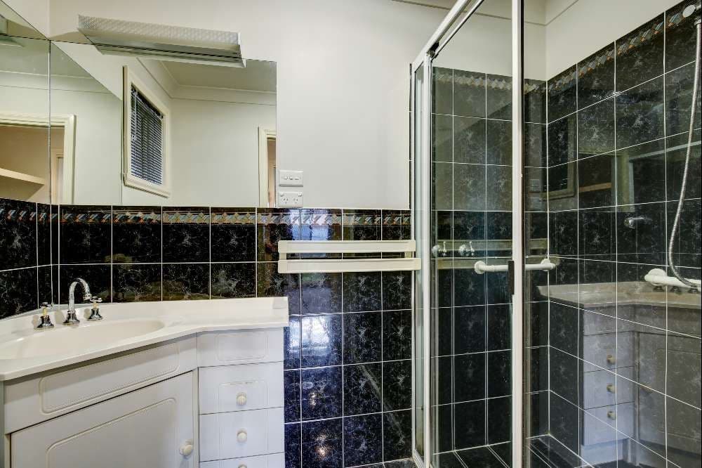 43 Saville Avenue, Lavington NSW 2641, Lavington - Thumbnail 6