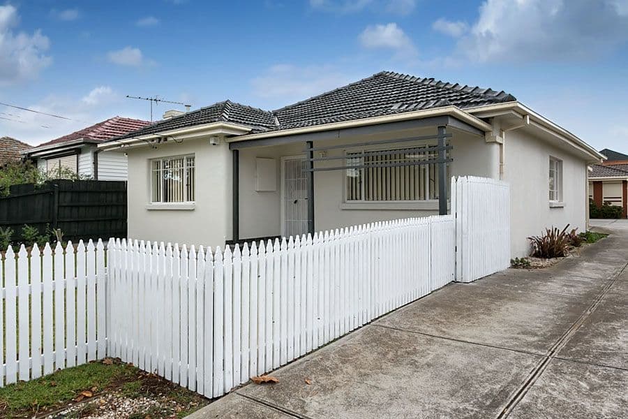 6A Pennell Avenue, ST ALBANS VIC 3021, St Albans - Image 1