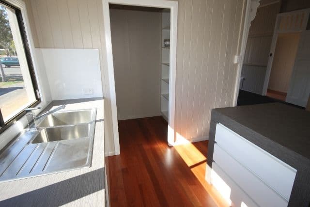 124 Condamine Street, DALBY QLD 4405, Dalby - Thumbnail 5