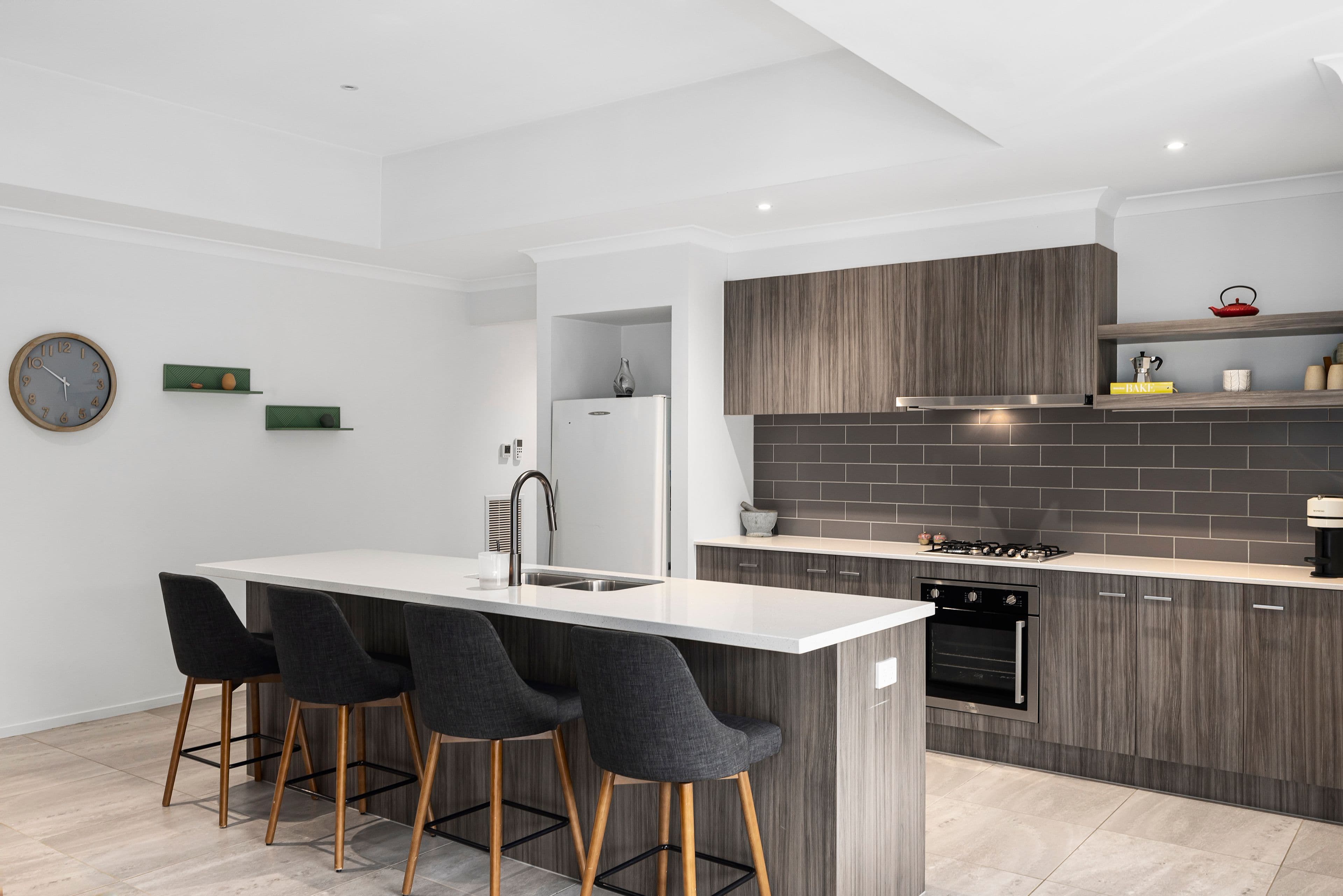 32 Greenfields Boulevard, Romsey VIC 3434, Romsey - Thumbnail 3